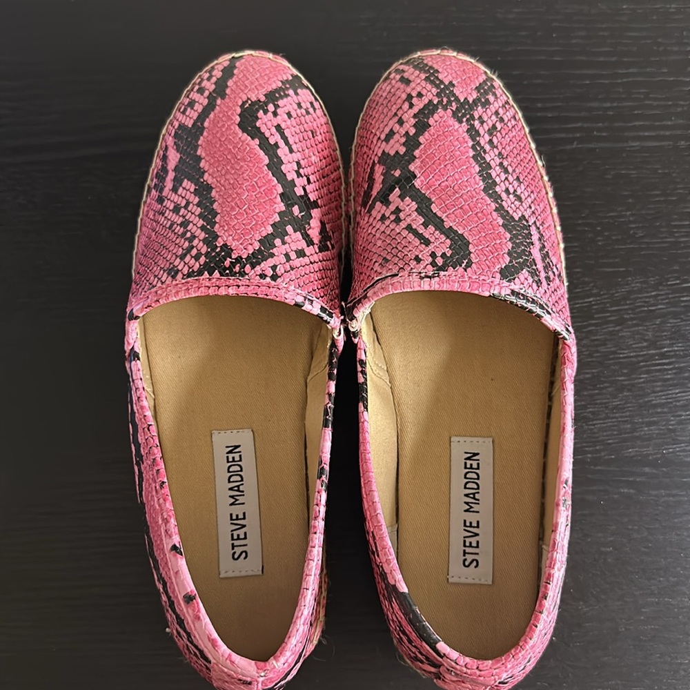 Steve Madden Slip On Loafers - Picture 4 of 5